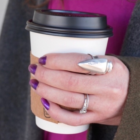 Kendra Scott Jewelry - Kendra Scott Kenny Ring Antique Silver